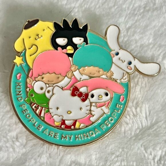 Sanrio Hello Kitty Little Twin Stars Melody Cinnamoroll Enamel Pin - Picture 8 of 10
